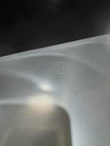 tấm inox vân caro phủ nano